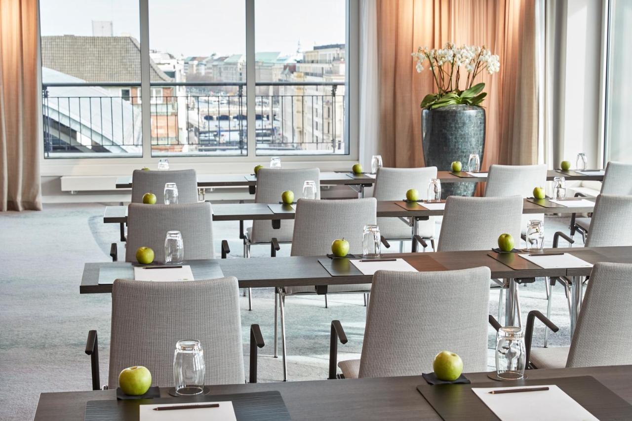 Steigenberger Hotel Hamburg Exterior photo Meeting room